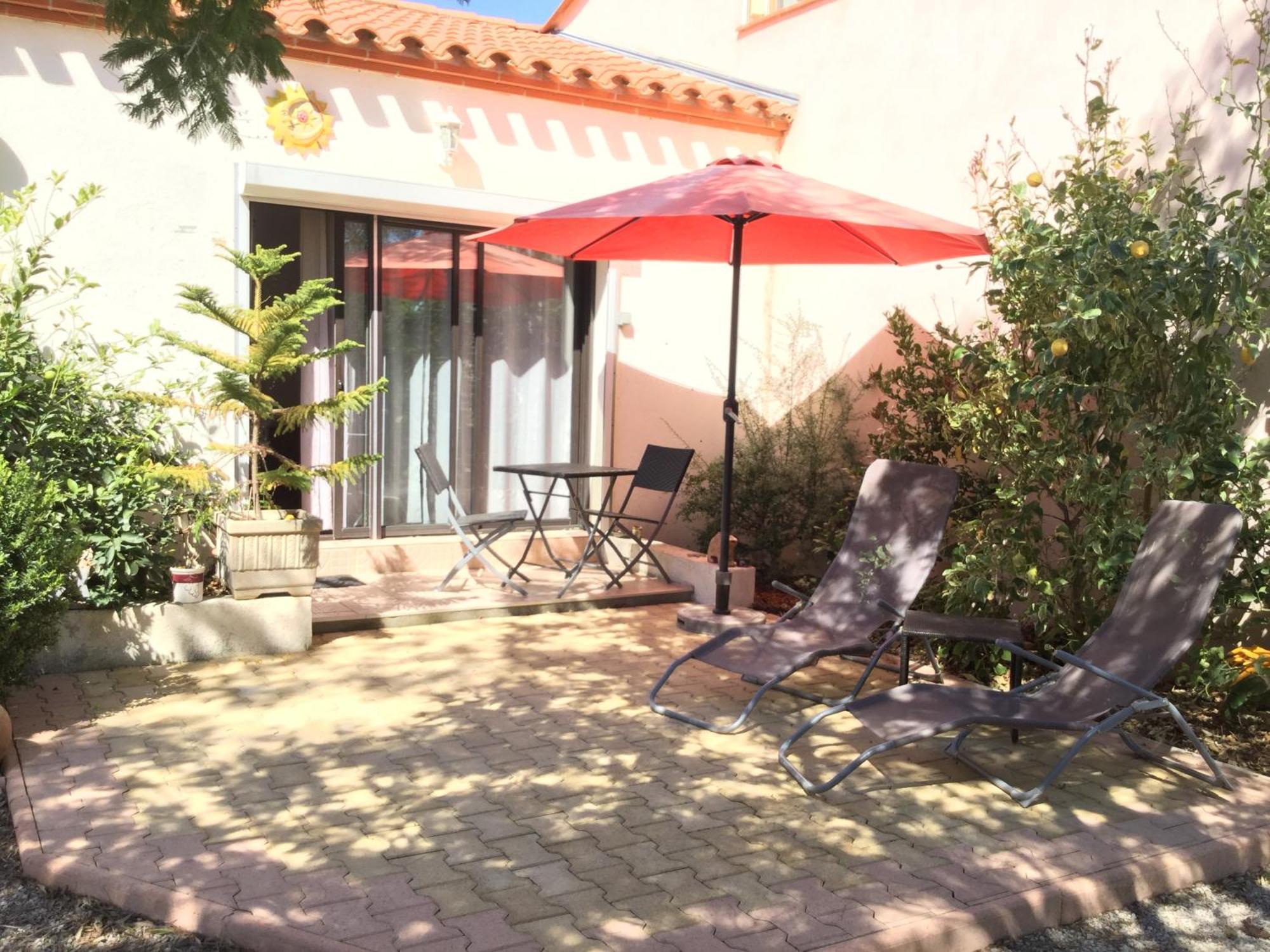 Mas Soleil Et Vignes Bed & Breakfast Saint-Hippolyte  Екстериор снимка